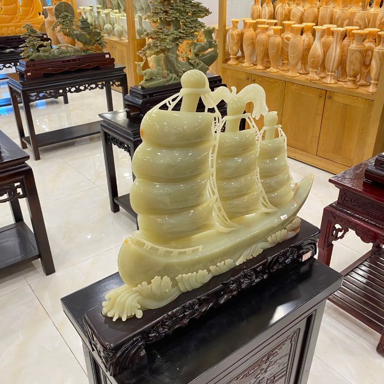 Cửa hàng đá phong thủy Thạch Anh Việt là một điểm đến tin cậy của đại đa số quý khách hàng trong việc lựa chọn và tìm kiếm những vật phẩm cao cấp có giá trị cao cùng nhiều mẫu mã phong phú.