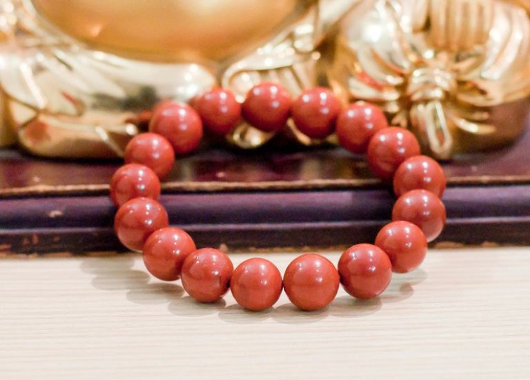 Từ xa xưa, những loại đá phong thủy màu đỏ được “tôn sùng” như một món vật phẩm vô cùng linh thiêng.